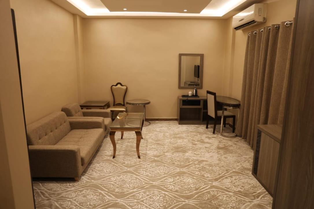 Al Shaiki Hotel Jubail Luaran gambar